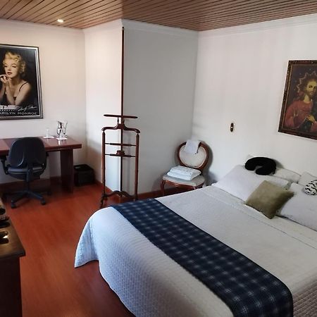 Elias Di Caprio - Habitaciones - Bogota Ngoại thất bức ảnh